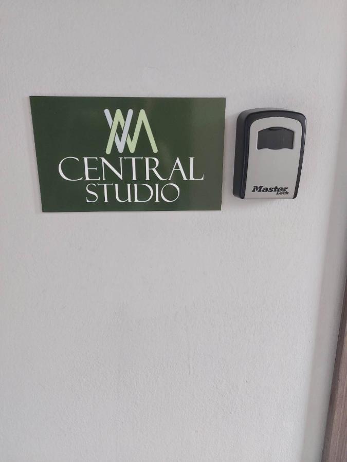 Vm Central Studio Heraclión Exterior foto